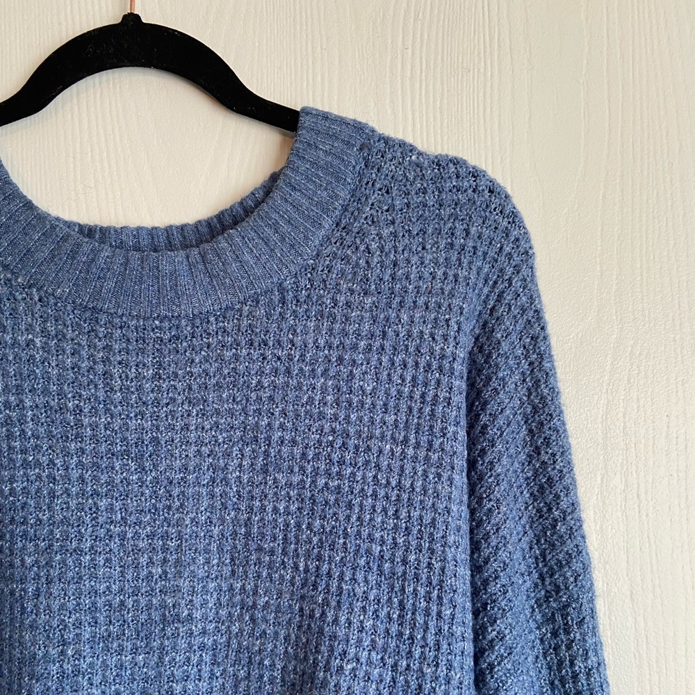 American Eagle Outfitters Blue Waffle-Knit Crewneck Sweater - Picture 4 of 4